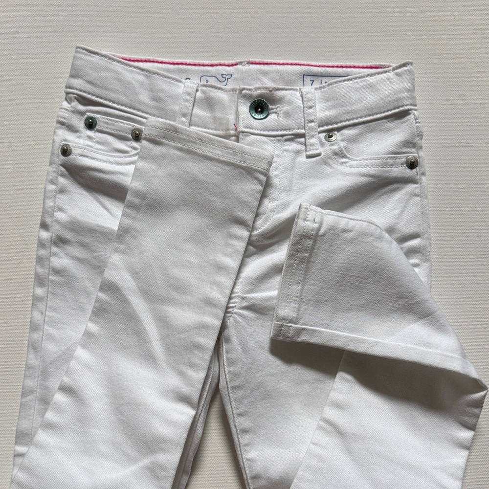 Vineyard Vines White Jeans with Pink Stitching